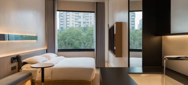 SFEEL设计师酒店(成都太古里滨江路店)图片