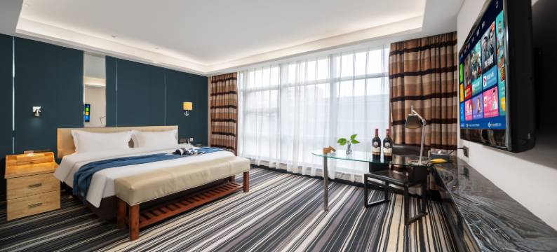 乌鲁木齐八音和酒店(国际大巴扎人民电影院店)图片