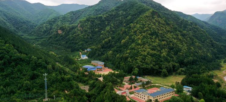 宁夏旅投六盘山宿集图片