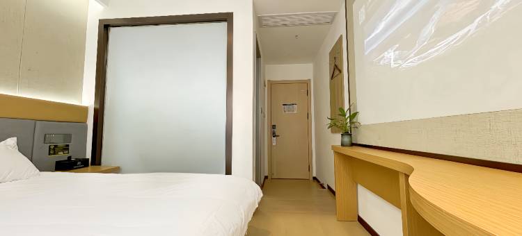 启梦优选酒店(淮北师范大学滨湖校区店)图片