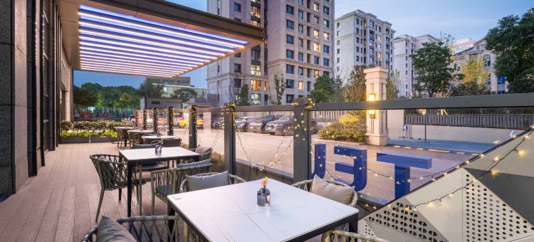 上海静安诺富特公寓图片