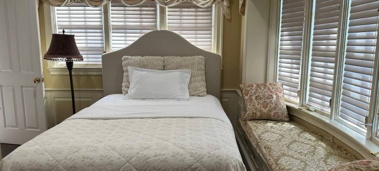 波士顿民宿莱克星顿私密安静别墅多间家庭房(Boston Lexington private quiet house rooms)图片