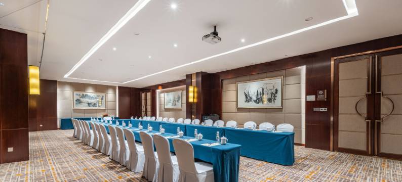 汇成天玺酒店(西安万象城电视塔地铁站店)图片