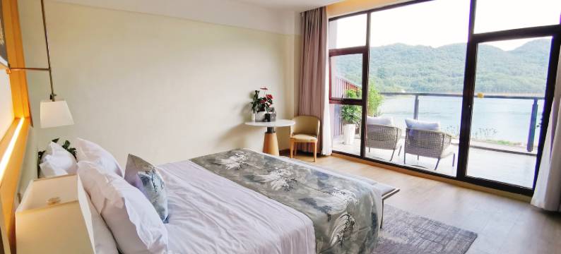 广元花前月下大酒店图片