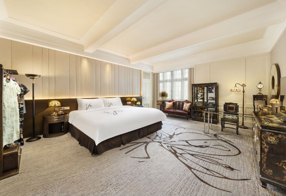 Jin Jiang Hotel ShanghaiHotel Overview