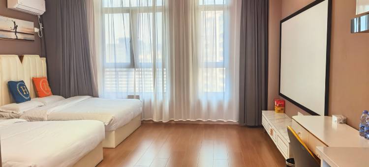 江阴蓝心居影院酒店图片