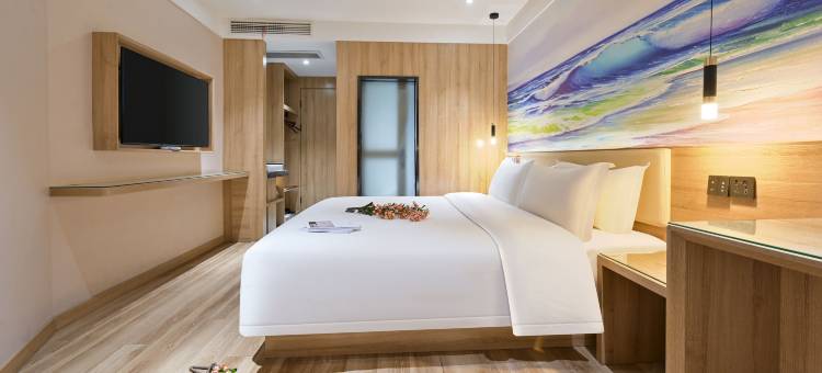 阜阳自然醒春季酒店(颍州文峰公园二里井夜市店)图片