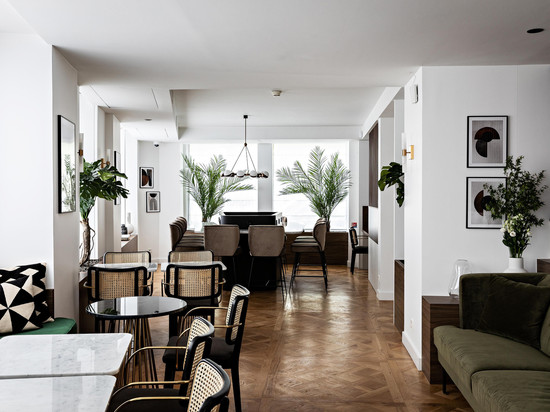 巴黎爱丽舍宫假日酒店，洲际酒店集团 (IHG) 酒店