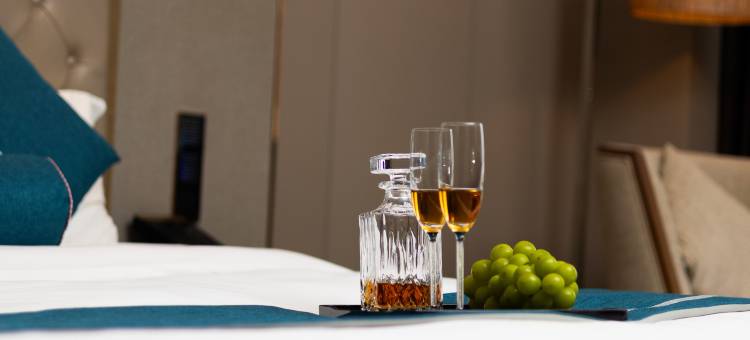 君瑞华盛国际酒店(湖南工业大学神农城店)图片