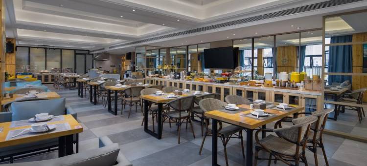 湘潭百达丽国际酒店(九华管委会公交站湖南科技大学)图片