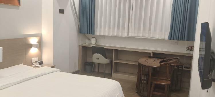 德鸿宾馆(开封火车站店)图片