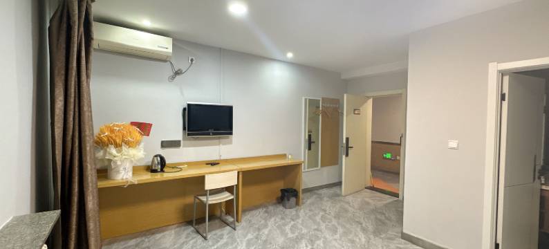 鹤岗怡岚缇宾馆图片