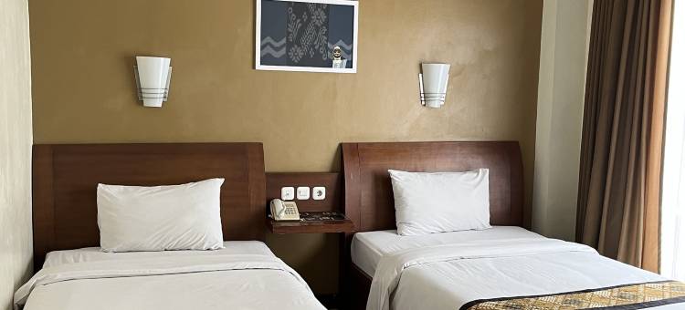 雷兹皇宫酒店(Riez Palace Hotel)图片