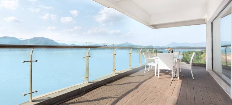 山湖间度假酒店(黄山太平湖店)图片