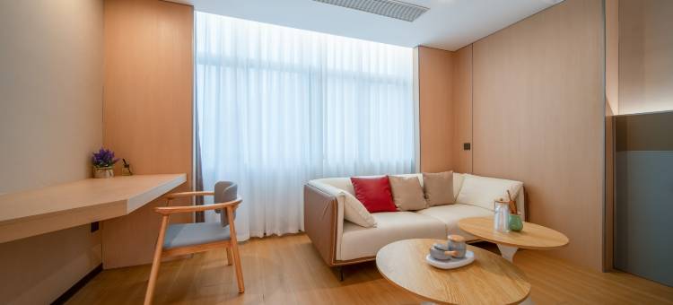 圆梦艺术酒店(贵阳白云区都拉营店)图片