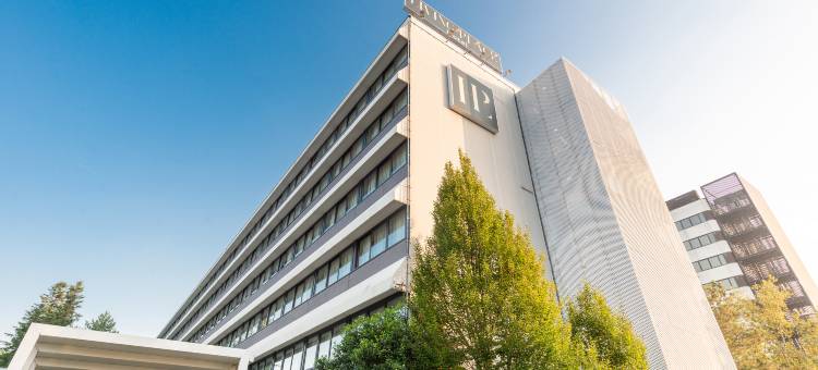 生活广场酒店(Living Place Hotel)图片