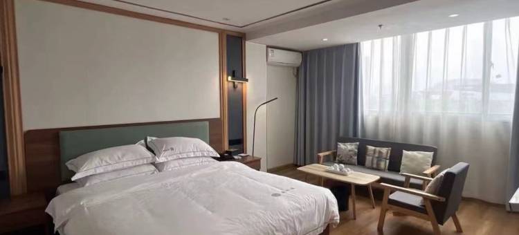 鑫柳城酒店(中骏世界城店)图片