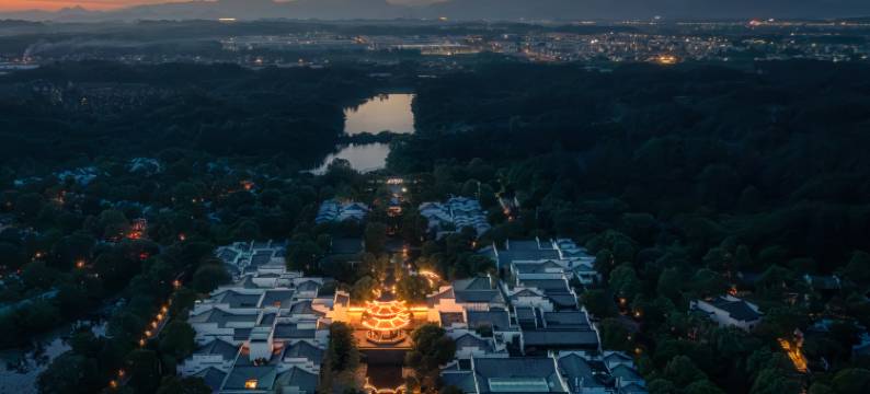 黄山雨润涵月楼酒店图片