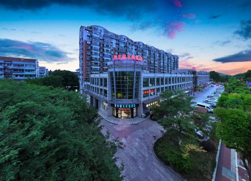 绍兴四季阳光风情酒店(鲁迅东路店)