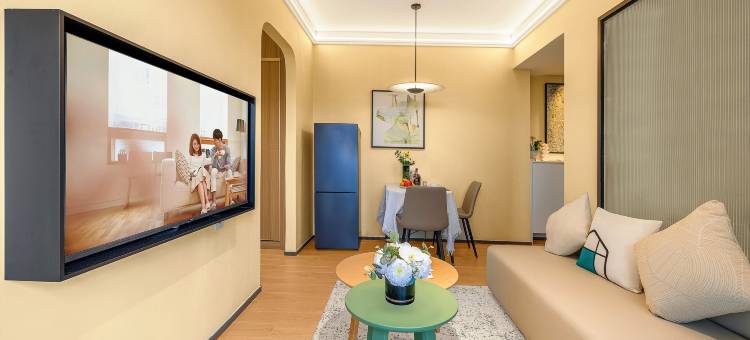 深圳雅院公寓(凤凰城地铁站店)图片