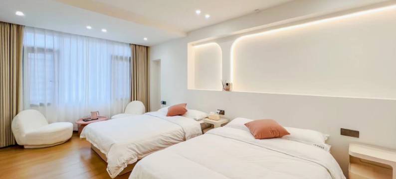 云领轻居美宿(南门湾店)图片