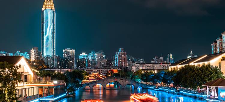 穿越电竞酒店(温州温迪路时代广场店)图片