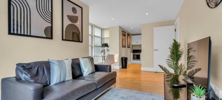 Luxurious Sir John Lyon Serviced Apartment图片