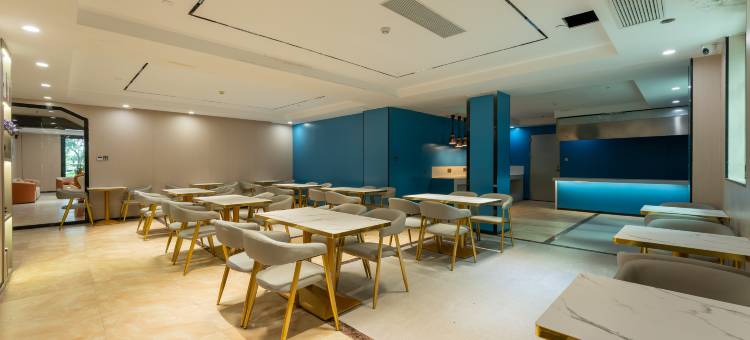 逸米精选酒店(广州白云万达广场机场路店)图片