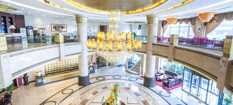 长治金威大酒店(八一广场王村机场店)图片