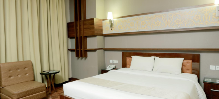 苏丹拉哈帕卢酒店(Sutan Raja Hotel & Convention Palu)图片