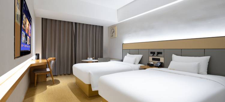 亦爱电竞酒店(保靖店)图片