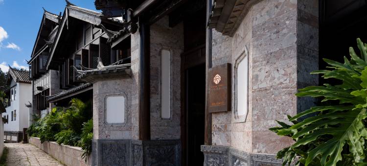 GRANDJOLI大美华宿·雲半山观景度假酒店(丽江古城狮子山店)图片