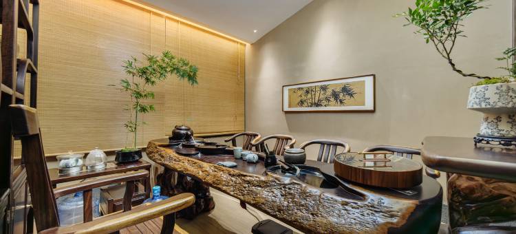 皇圣通通酒店图片