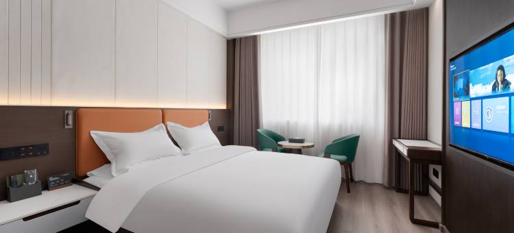 玛沁年保玉则大酒店图片