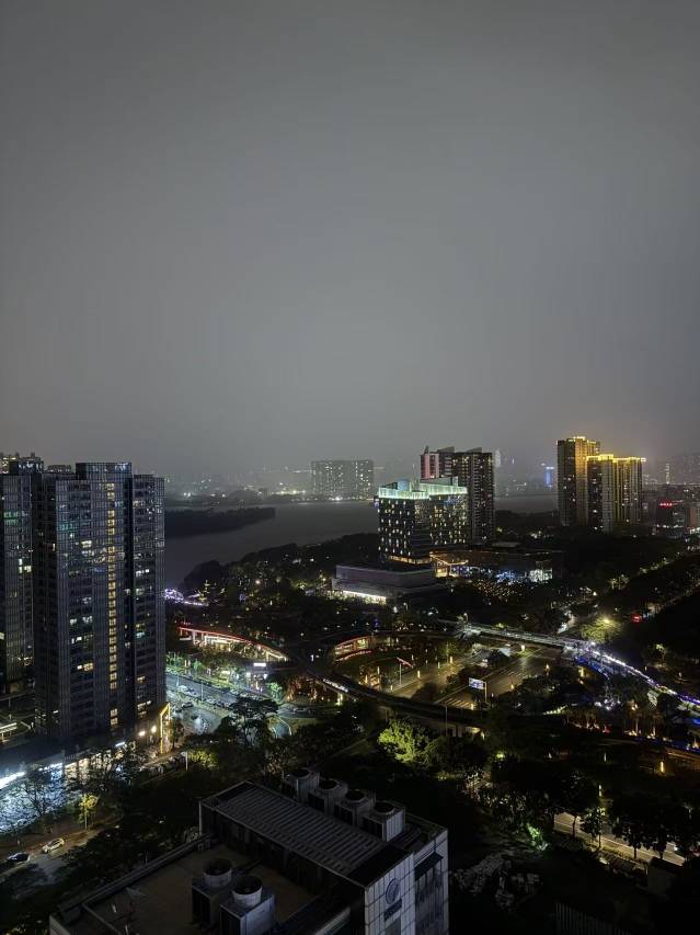 铂顿国际公寓(佛山顺德欢乐海岸PLUS店)图片