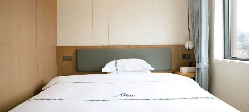 峨眉山金山饭店(雷洞坪车站店)图片