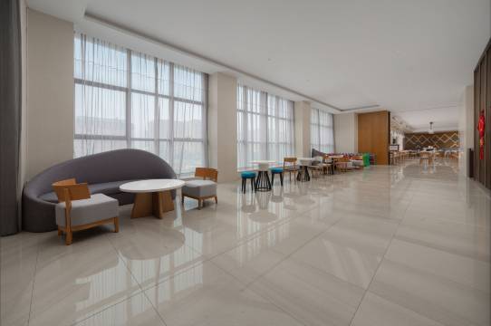 烟台金沙滩朴来莎·HotelPlesa酒店(开发区万达广场店)图片