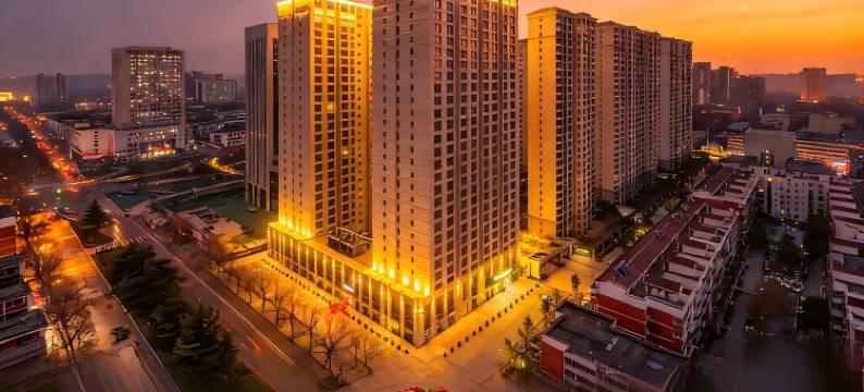 斯维登精品公寓(洛阳万达广场牡丹广场地铁站店)图片