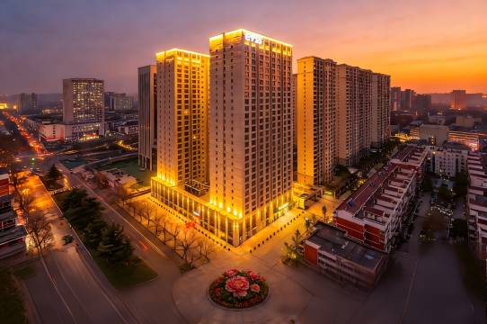 斯维登精品公寓(洛阳万达广场牡丹广场地铁站店)