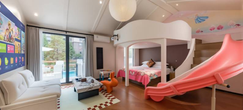 春屿竹丨高空夜景180°法式亲子House庭院(陶溪川文创街店)图片