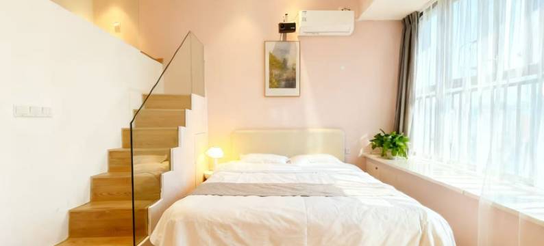 秘境酒店(武汉市民之家绿地汉口中心店)图片