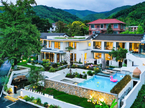 璞墅·山奢|夏日溯溪戏水美宿