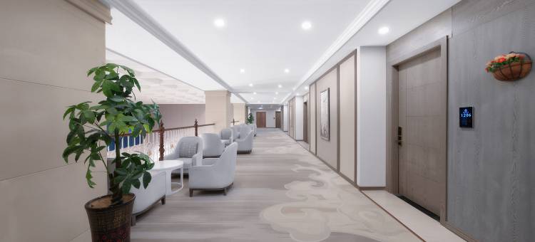 安顺梧桐温泉养生酒店(西秀区安顺西站店)图片