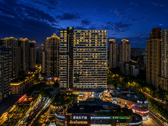 答案｜Answer设计师高空观景酒店(成都东站凯德广场店)