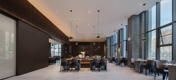 威海戴斯温德姆酒店(威海站泉乐坊店)图片