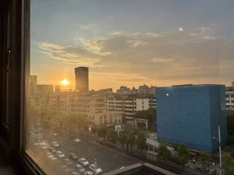 如家酒店(金华世贸城市广场八一南街地铁站店)图片