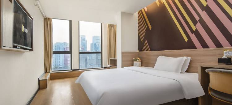 IU酒店(成都世纪城会展中心地铁站店)图片