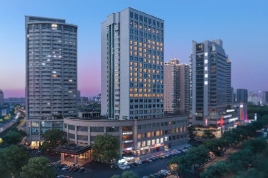 义乌锦都酒店预订价格,联系电话位置地址【携程酒店】