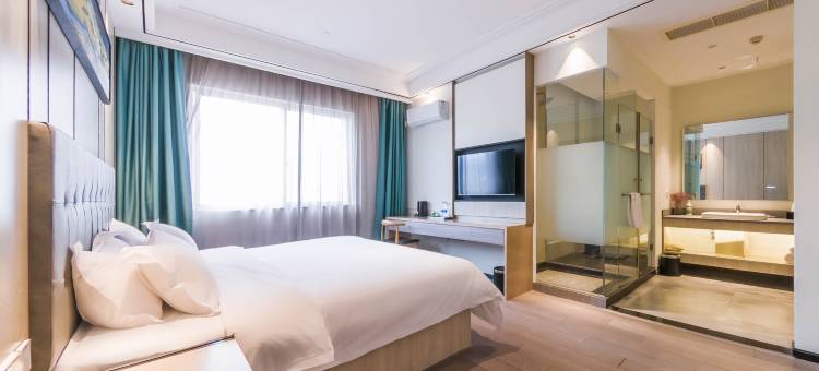 云上四季酒店(临海银泰城店)图片