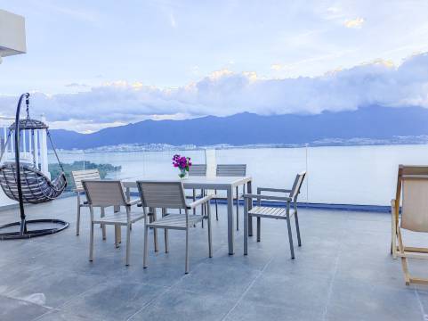 大理海的邻居海景客栈